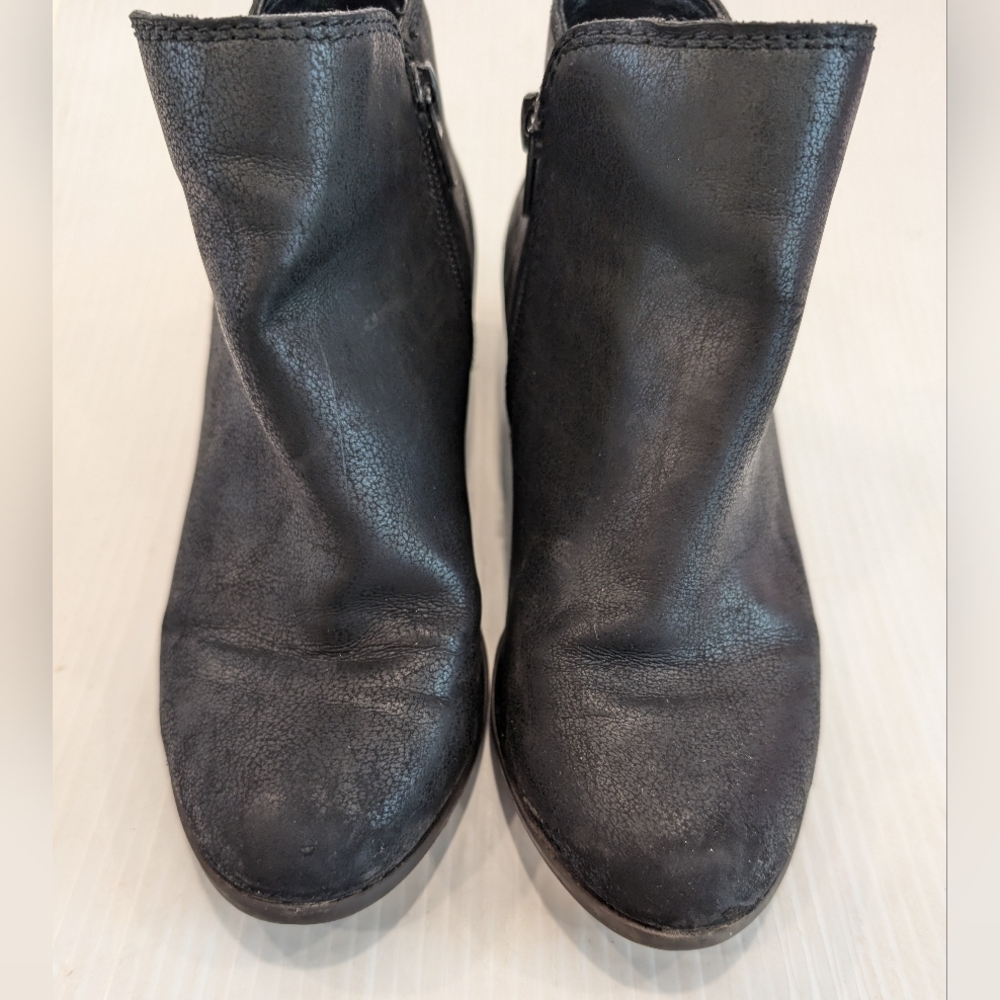 LUCKY BRAND Girls Black Leather Ankle Boots Size 3 - Picture 3 of 5